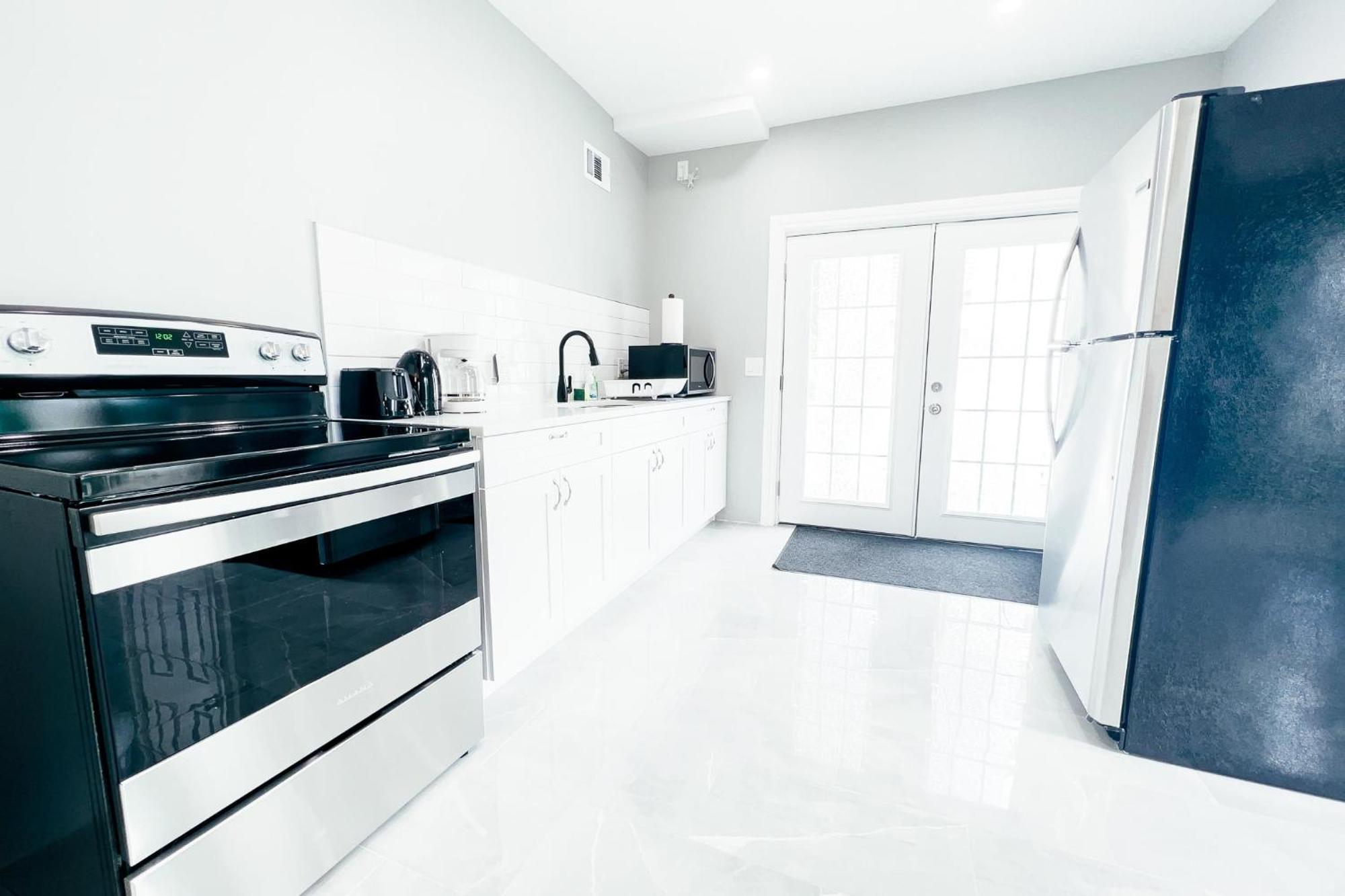 2 Homes, 1 Stay-7Br Niagara Falls Compound Eksteriør billede