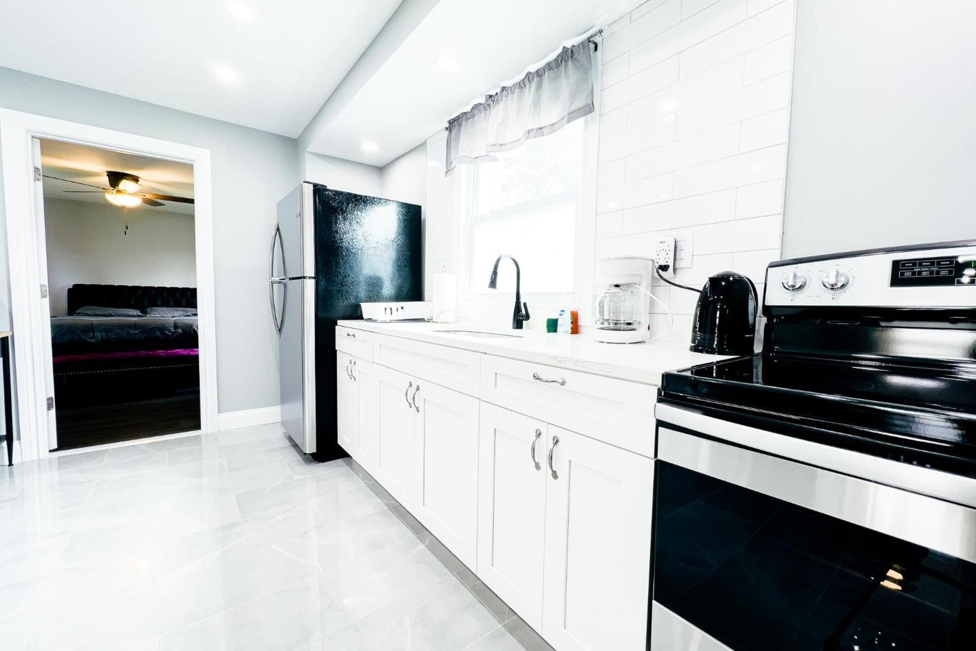 2 Homes, 1 Stay-7Br Niagara Falls Compound Eksteriør billede